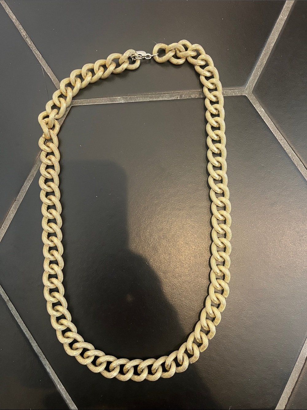 Vintage Avon Textured Gold-Tone Curb Chain Necklace